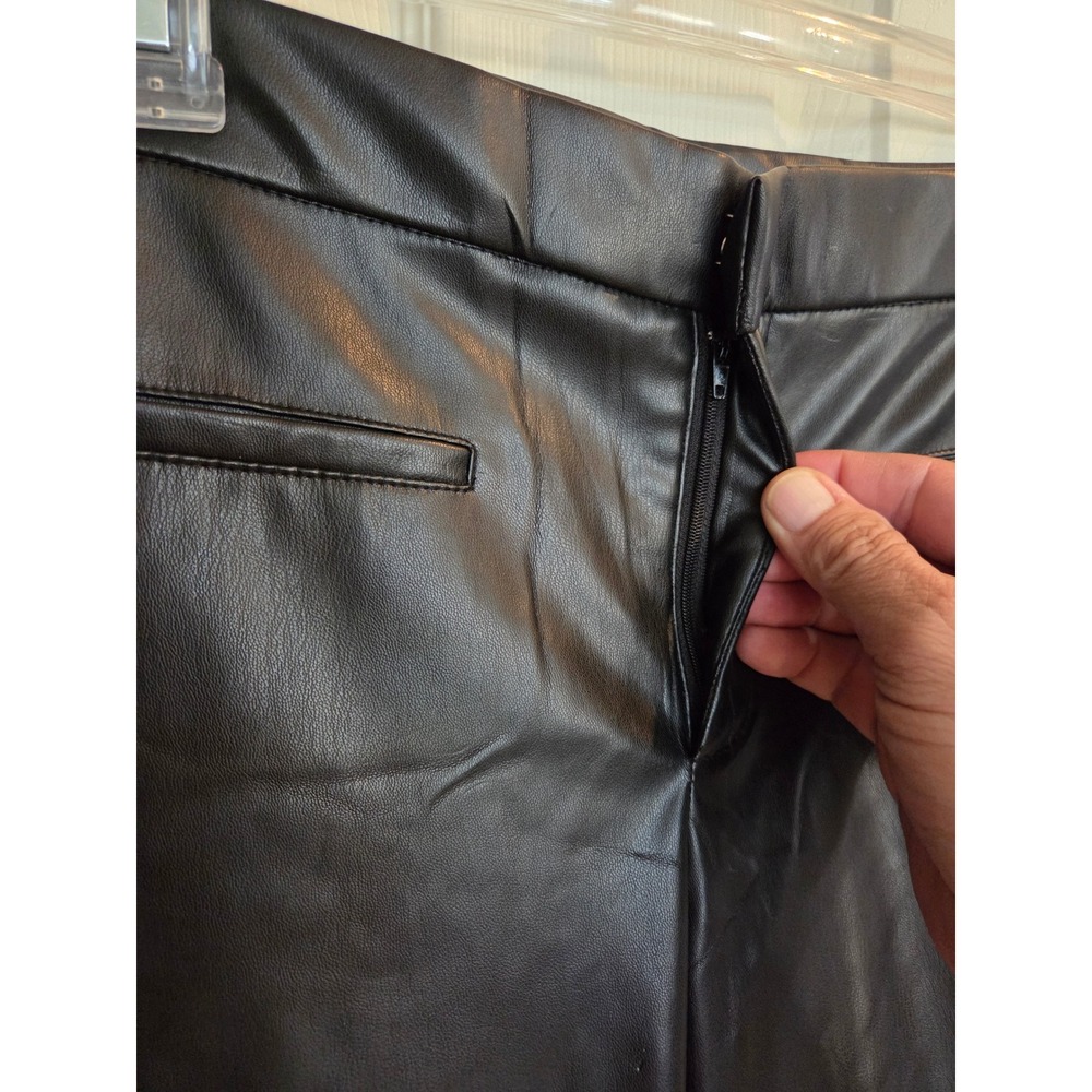 Zara Black Faux Leather High Waisted Straight Leg Pants Womens Size Small - Picture 3 of 7